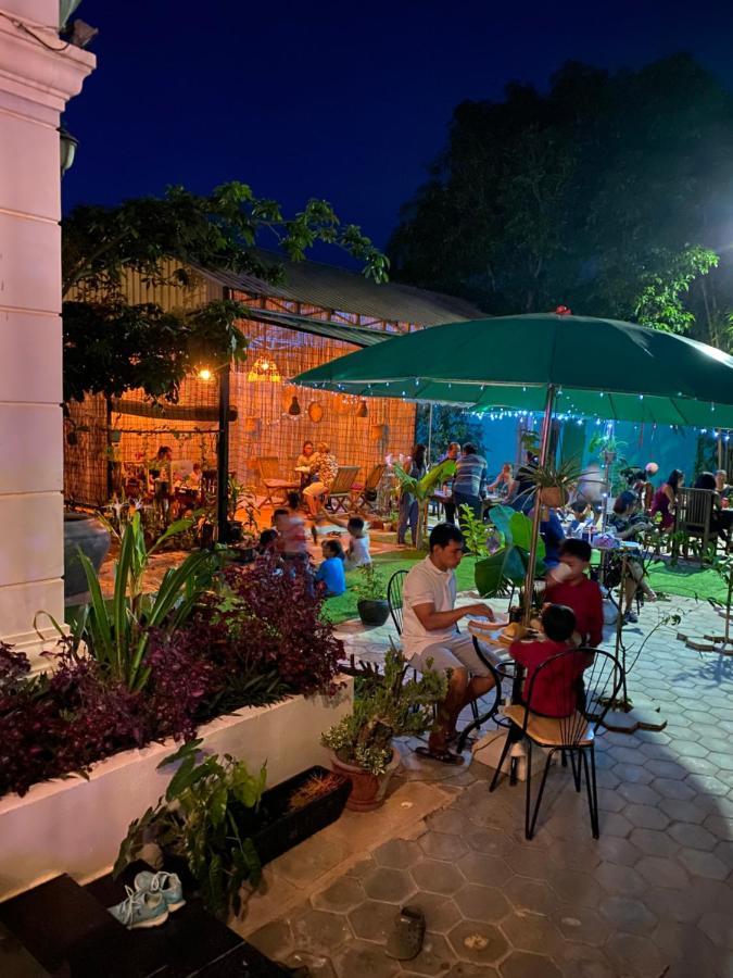 Bloom Garden Bed & Breakfast Siem Reap Bagian luar foto
