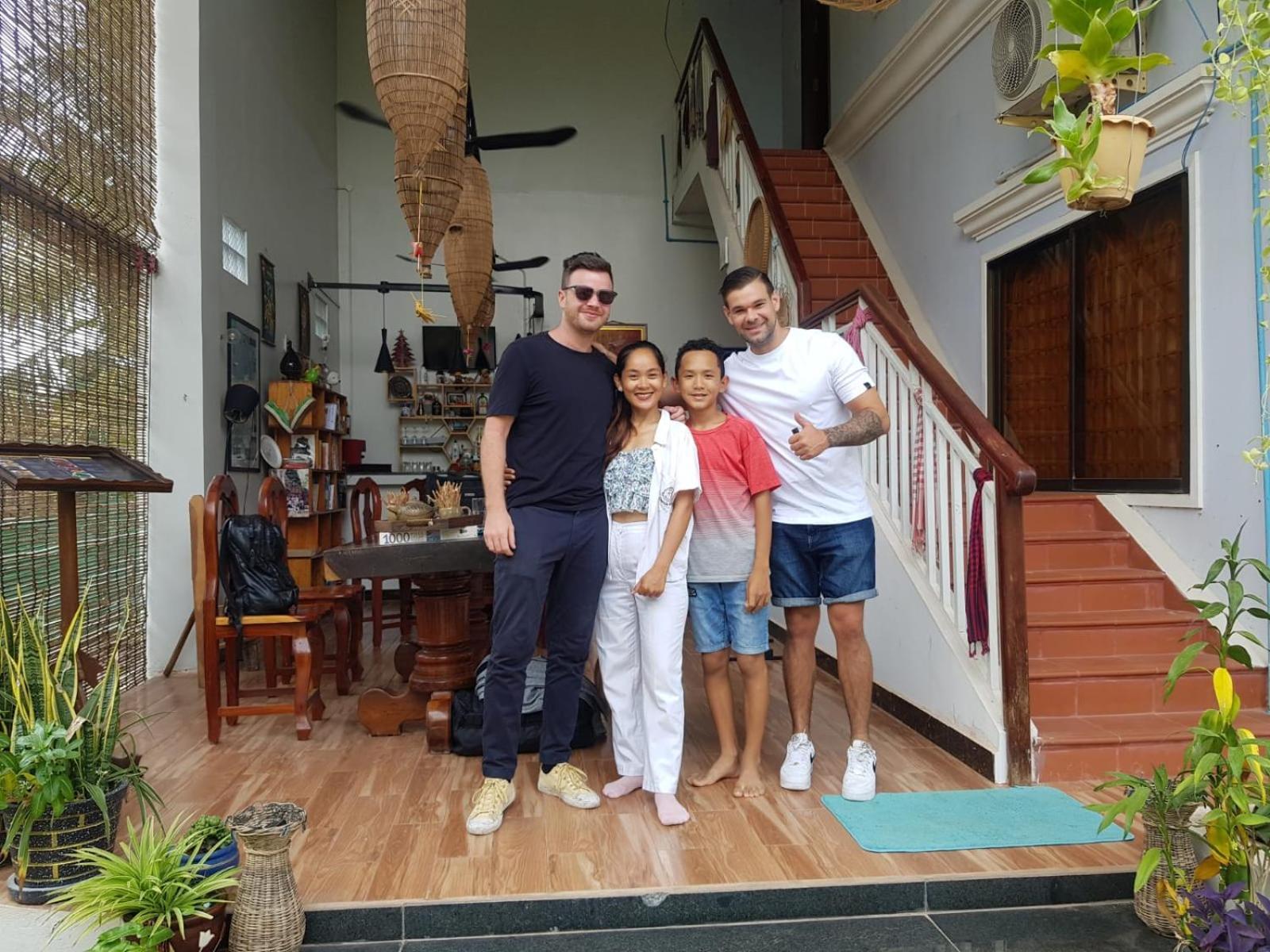 Bloom Garden Bed & Breakfast Siem Reap Bagian luar foto