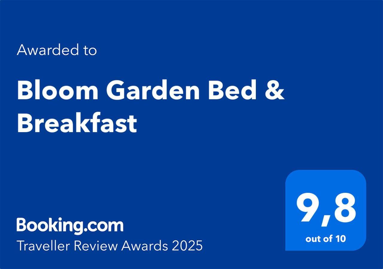 Bloom Garden Bed & Breakfast Siem Reap Bagian luar foto