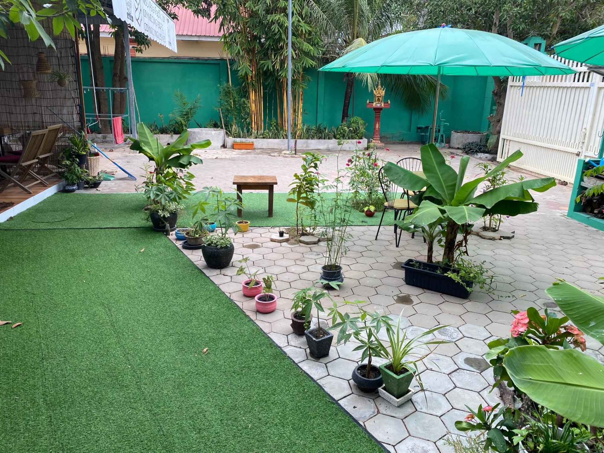 Bloom Garden Bed & Breakfast Siem Reap Bagian luar foto